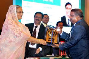 Read more about the article Receive Award From Prime Minister